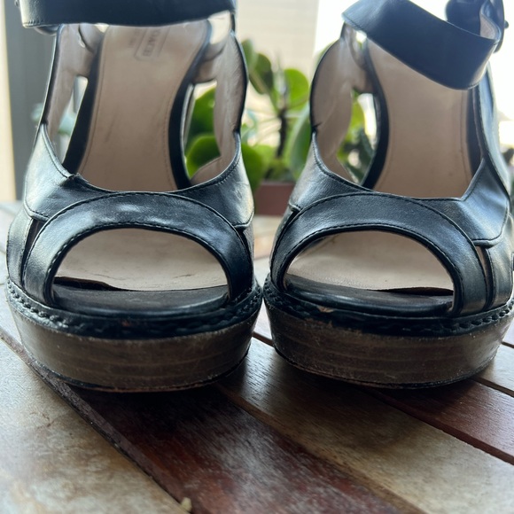 Coach Tamara Black Leather Heels 👠 - Picture 6 of 8
